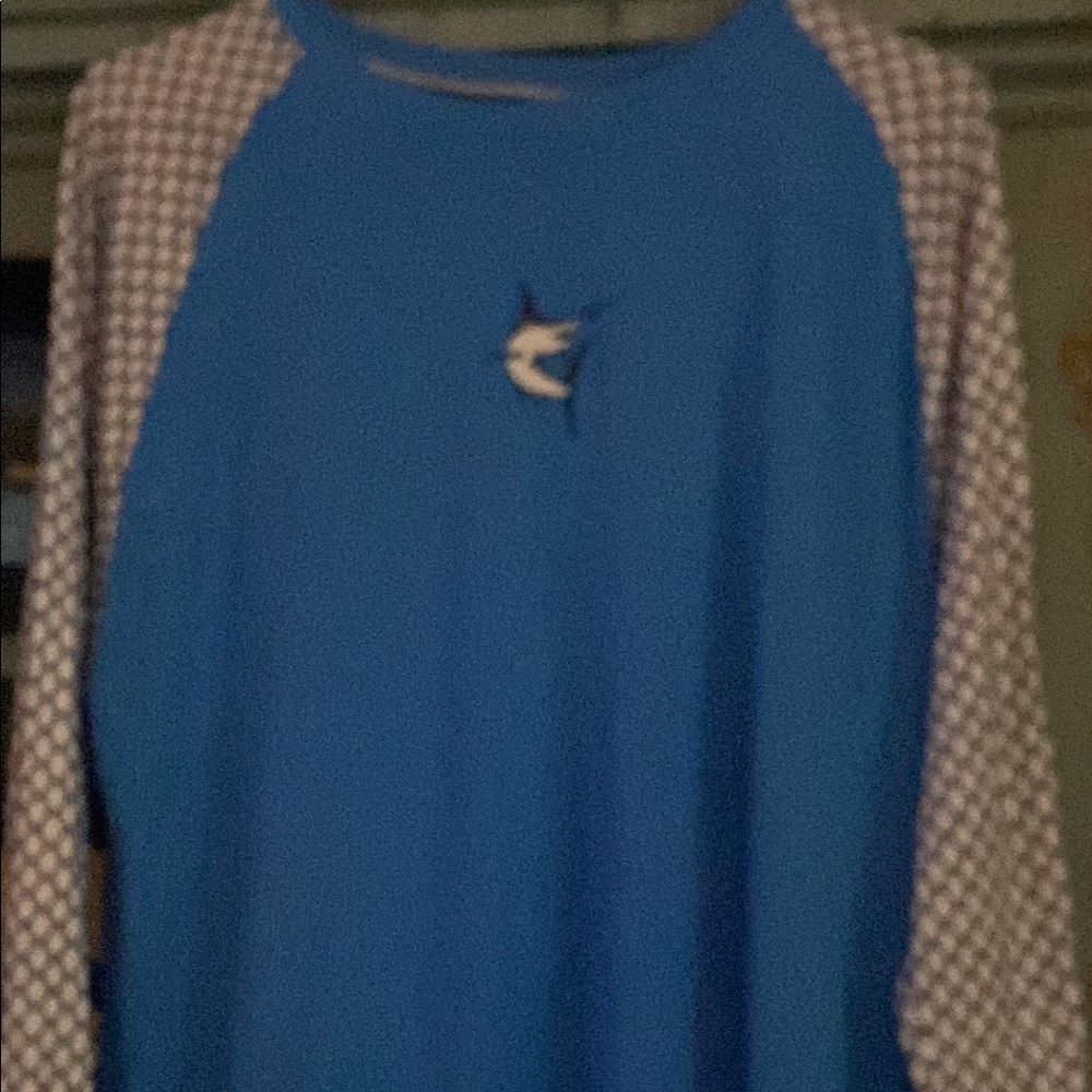 Men's XL Fishing White Water NWT Blue Top with Checkered Sleeves